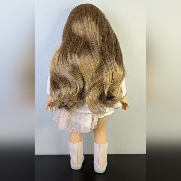 American Girl | Truly Me 18" Doll w Winter Sparkles Outfit - Picture 2 of 16
